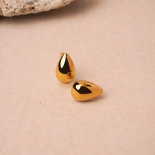 Load image into Gallery viewer, Petal Stud
