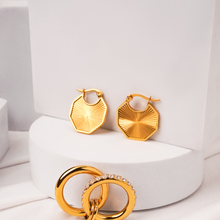 Load image into Gallery viewer, Cleo Earrings
